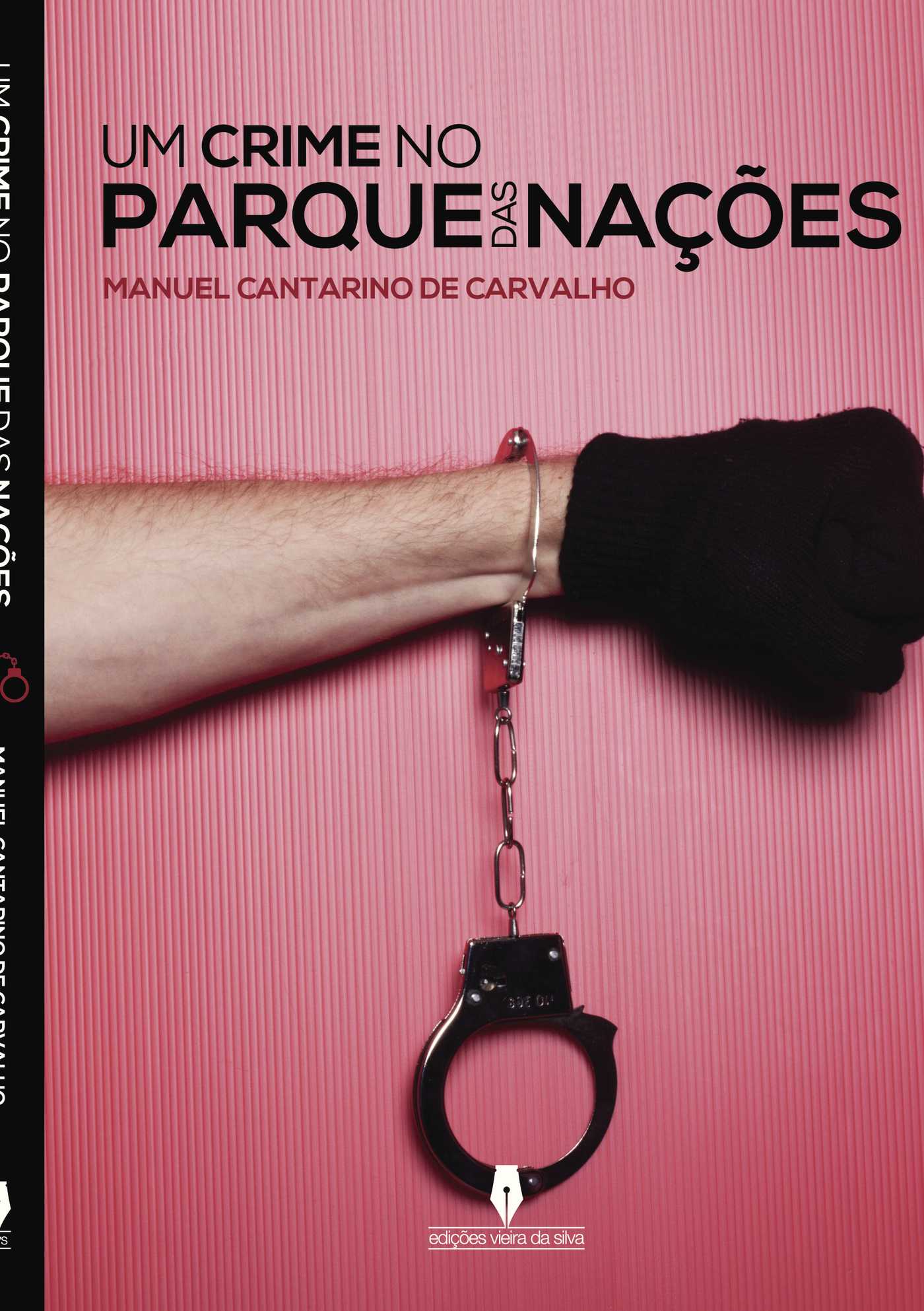 Portada de UM CRIME NO PARQUE DAS NAÛáÛES