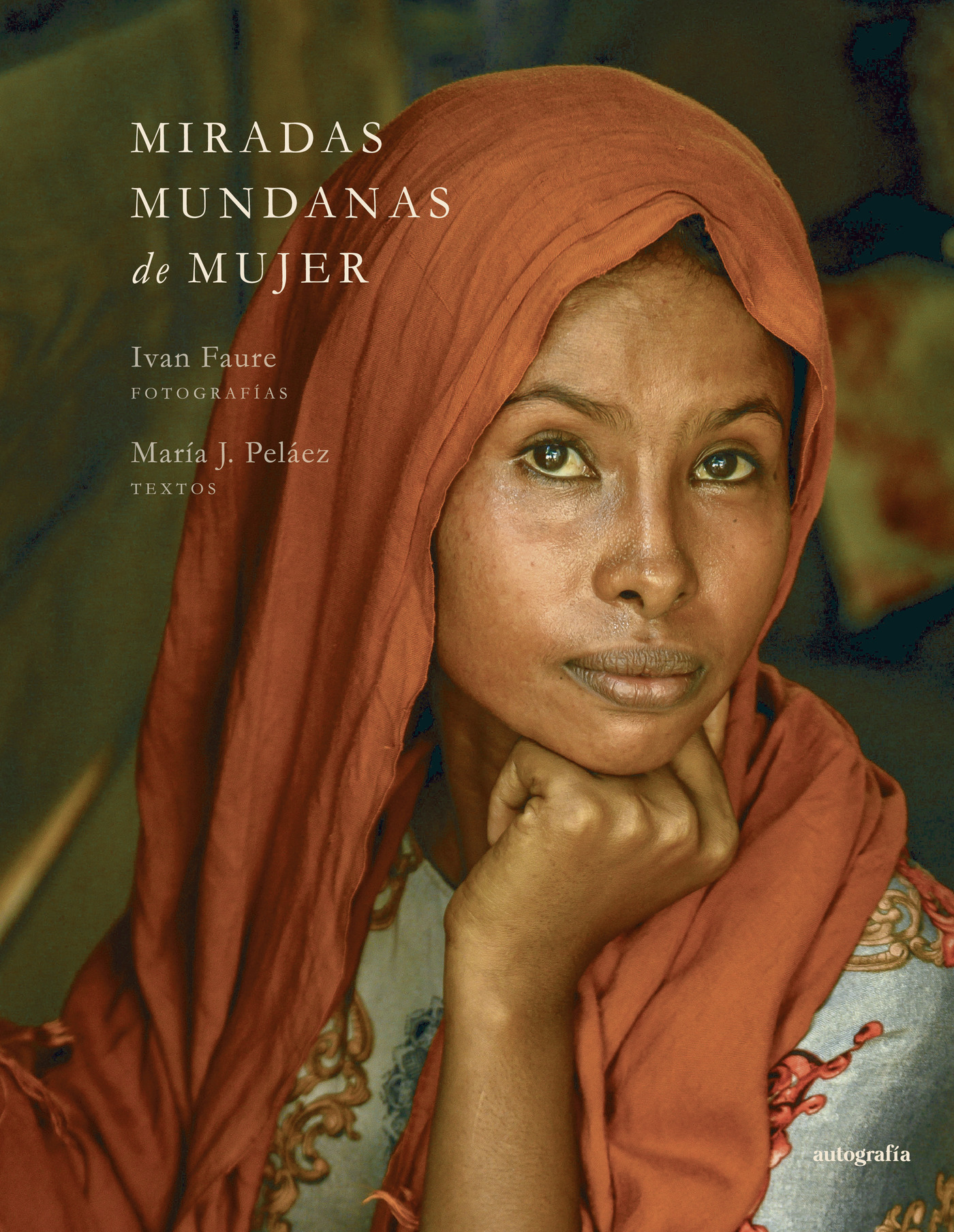 Portada de Miradas Mundanas de Mujer