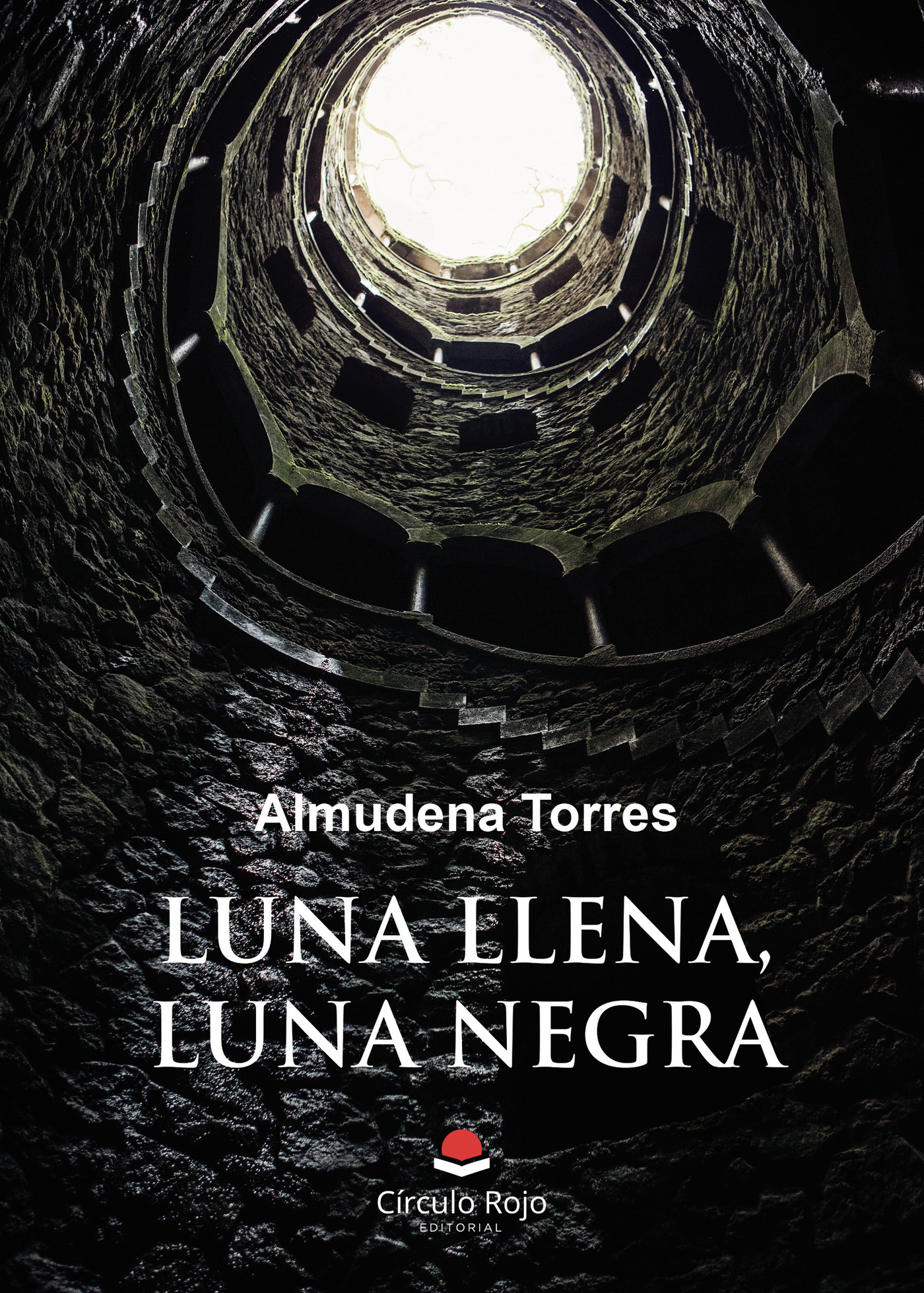 Portada de Luna llena, luna negra