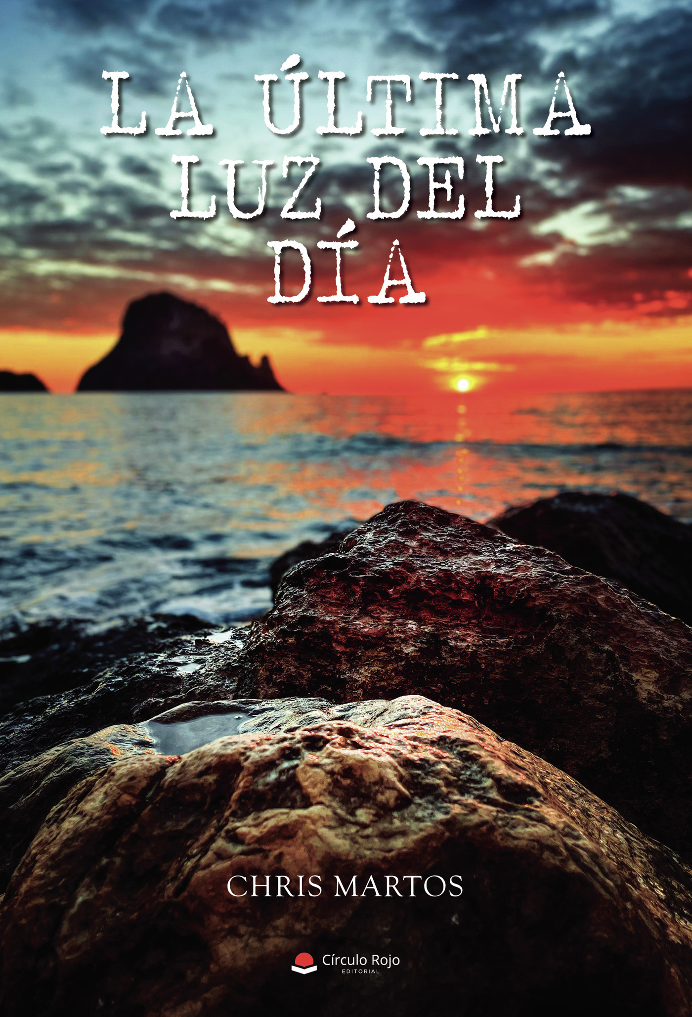 Portada de La última luz del día · Chris Martos