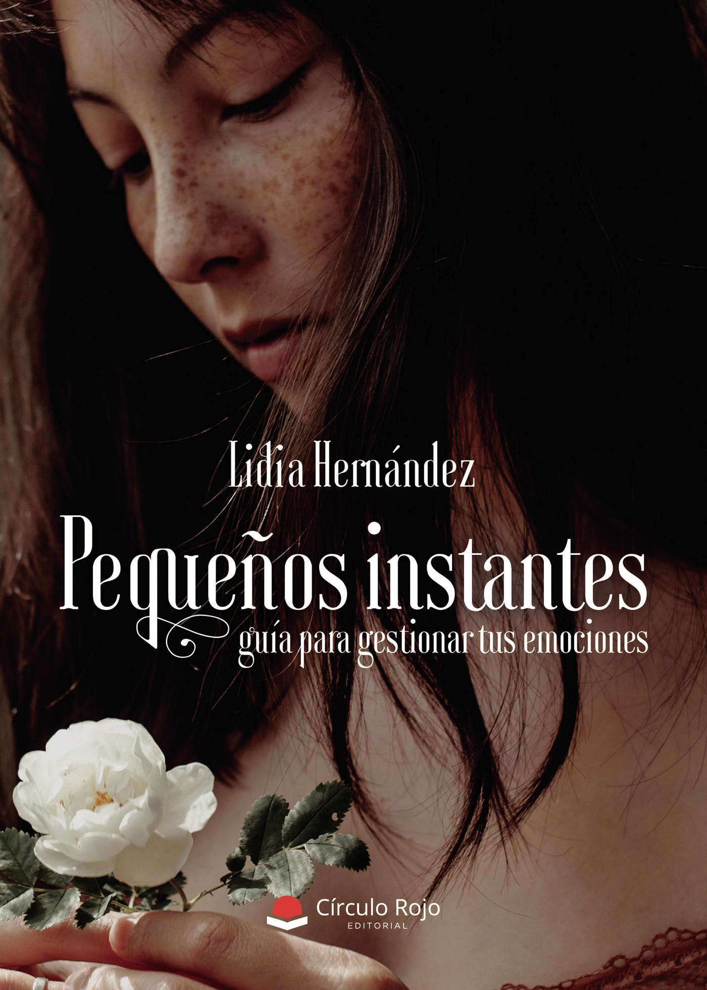 Portada de Pequeños instantes: guía para gestionar tus emociones