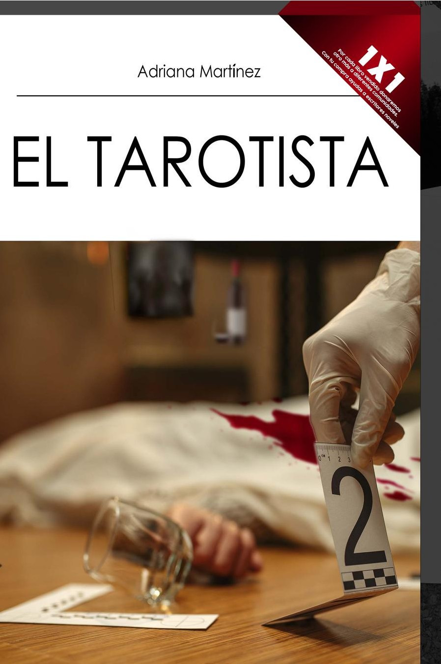 Portada de El tarotista · Adriana Martínez